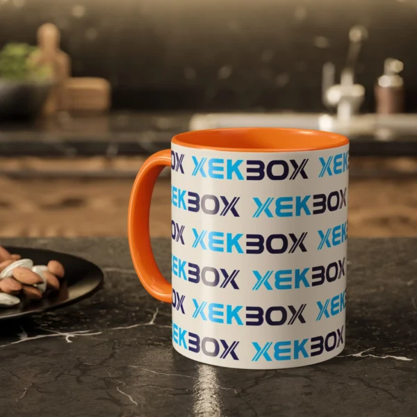 Caneca Ceramica Colorida White and Oranje With Color Log