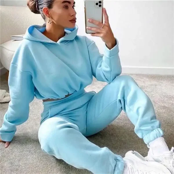 Conjunto de Moletom com Capuz e Calça Plush Look
