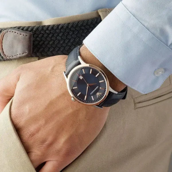Relógio Emporio Armani Analógico com Mostrador Azul e Pulseira de Couro AR11188