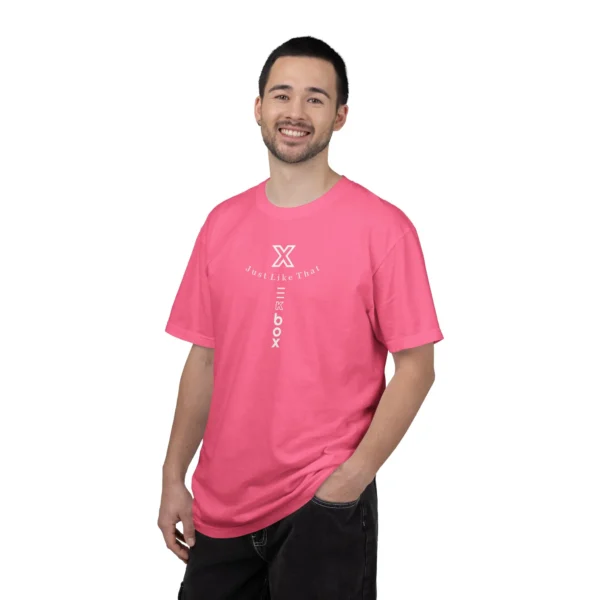 T`Shirt Xekbox Unissex Log Vertical Men and Women Pink and White