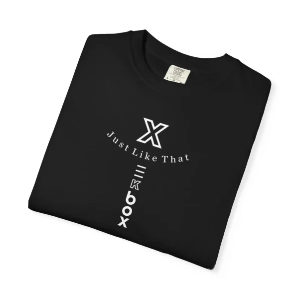 T`Shirt Xekbox Unissex Log Vertical Men and Women Black and White