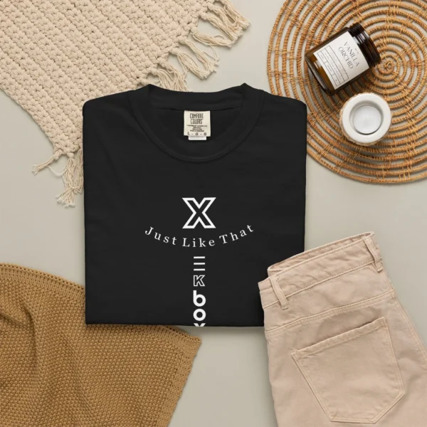 T`Shirt Xekbox Unissex Log Vertical Men and Women Black and White