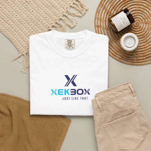 T`Shirt Xekbox Unissex Men and Women White With Color Log Style Two