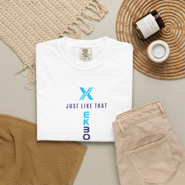 T`Shirt Xekbox Unissex Men and Women White With Color Log Style Three