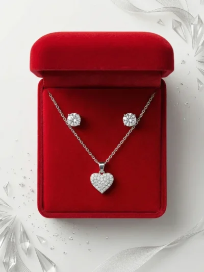 ✨ Conjunto de Joias Radiância Eterna: Colar de Coração e Brincos de Strass + Caixa de Presente